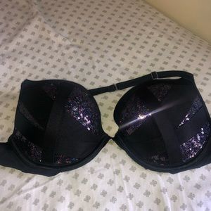 Victoria’s Secret very sexy Push-up bra 34C